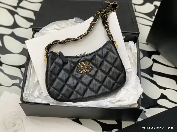 HyperPeter HANDBAG CHANEL HOBO 0629